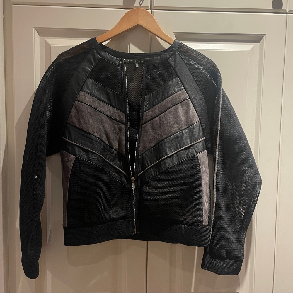 Endless Rose Black Jacket - Picture 2 of 4